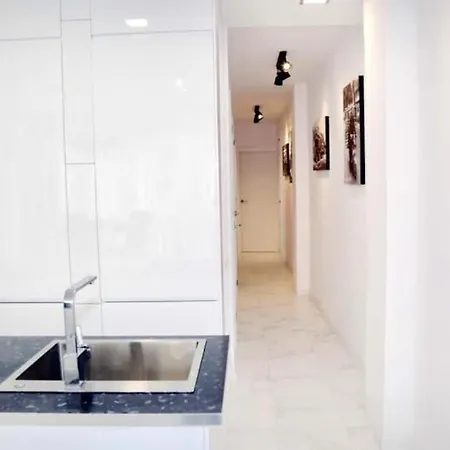 Апартаменты Belle Mar Modern Centre Of Торевьиа